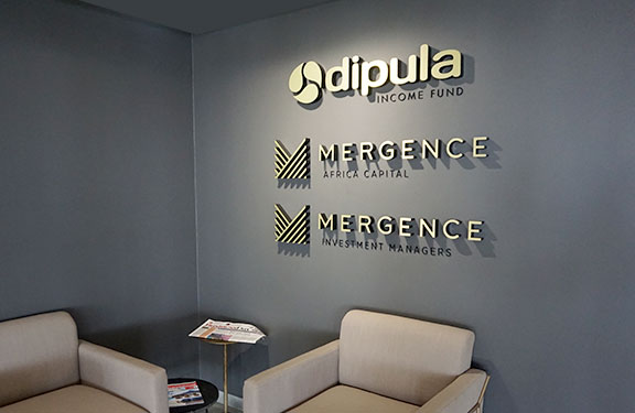 Dipula signage